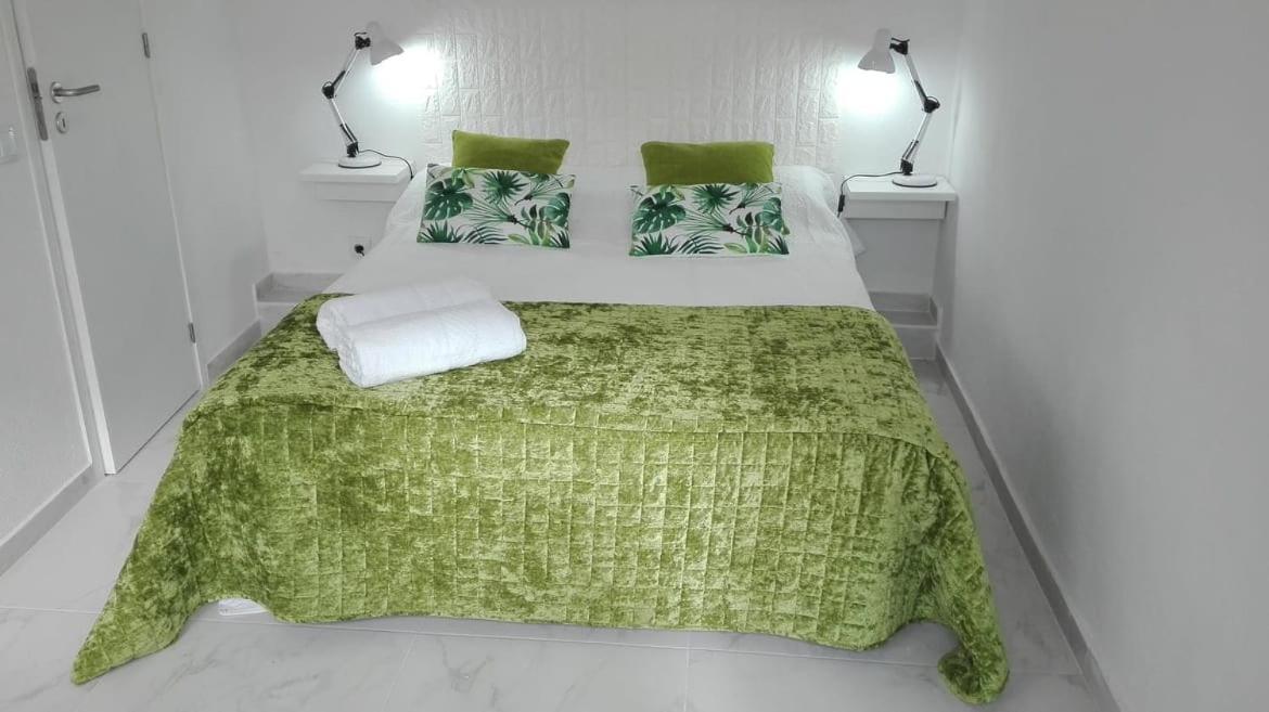 Jb House Hotel Nazare Bagian luar foto